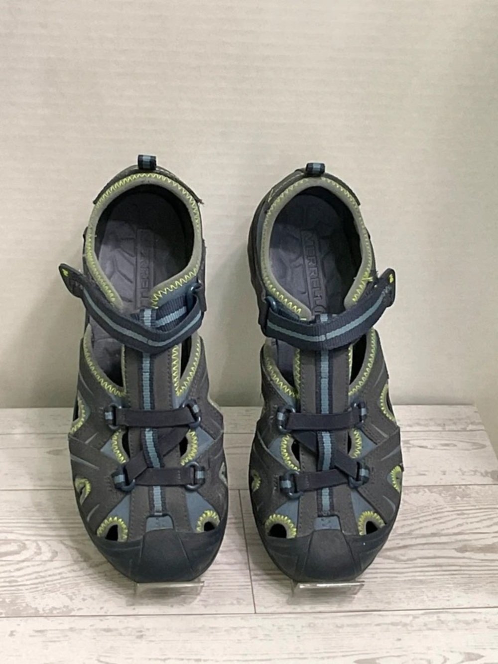 Outdoor Sport Sandals in Gray and Olive